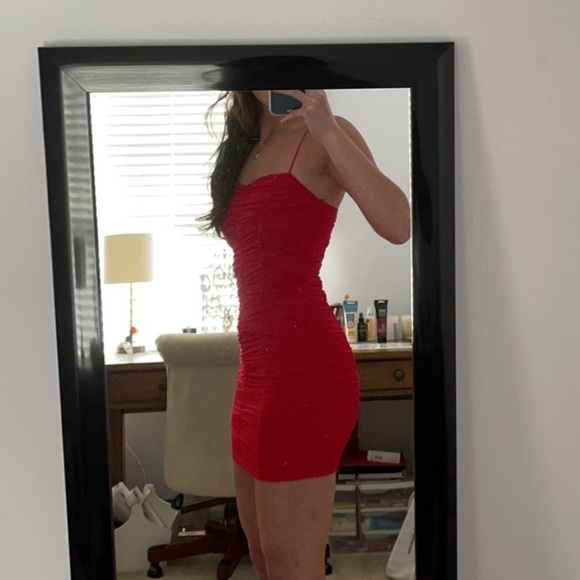 Thatssofetch Red Ruched Bodycon Dress - Picture 6 of 6